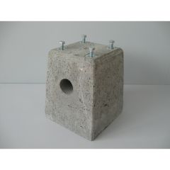 Betonpoer met 4x M12 draadhuls